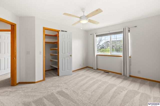 8919 Venice Lane, Lincoln, NE 68526