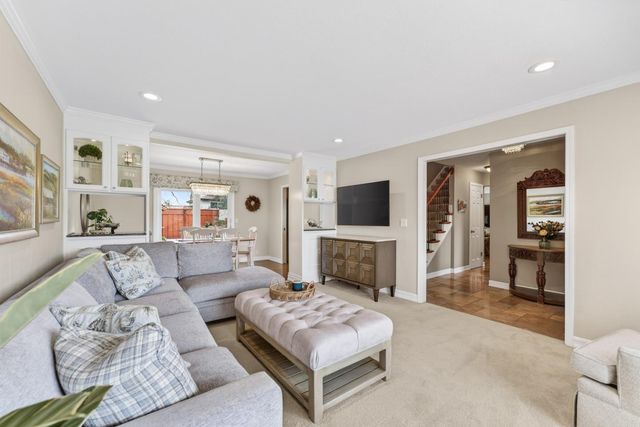 6050 Castello Drive, San Jose, CA 95120