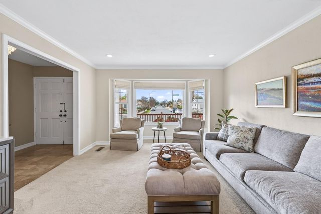 6050 Castello Drive, San Jose, CA 95120