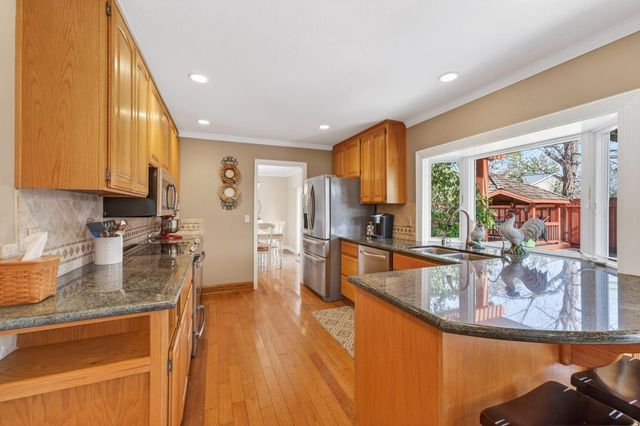 6050 Castello Drive, San Jose, CA 95120