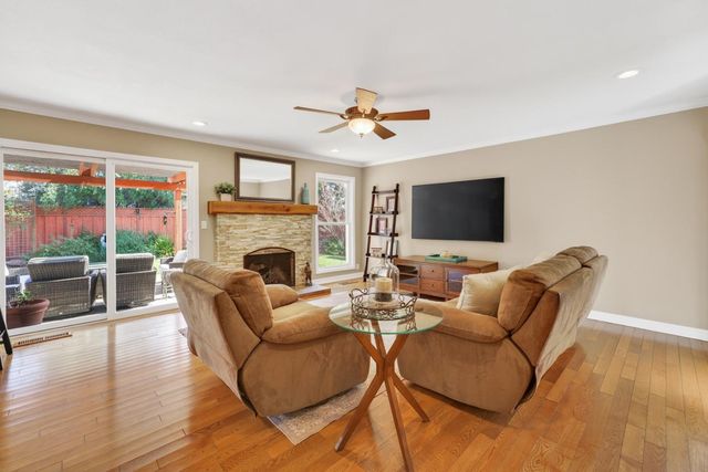 6050 Castello Drive, San Jose, CA 95120