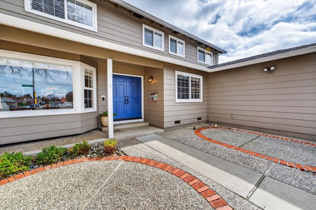 6050 Castello Drive, San Jose, CA 95120