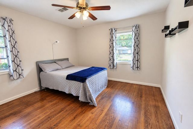 6614 Imogene Street, Houston, TX 77074