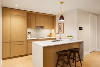 2401 Queens Plz N # 404, New York City, NY 11101