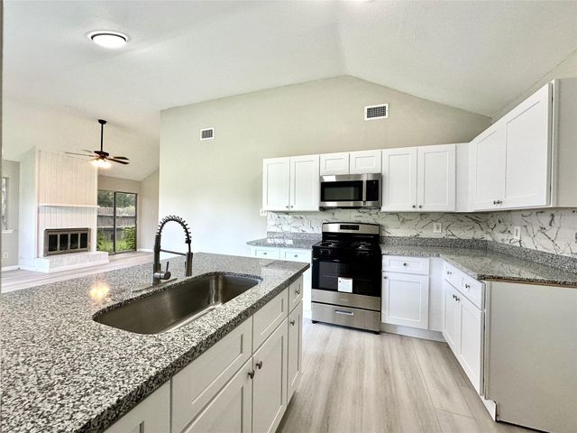 5018 Vancouver Boulevard, Richmond, TX 77469