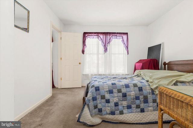 5 PEACEDALE CT, Oxford, PA 19363