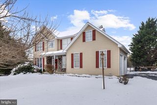 5 PEACEDALE CT, Oxford, PA 19363