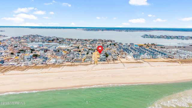 105 E Kupper Drive, Mantoloking, NJ 08738