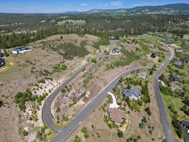 1824 E Tomahawk Ln, Spokane, WA 99224