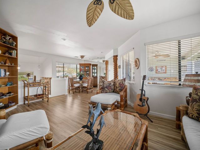 2858 Puu Hoolai St, Kihei, HI 96753