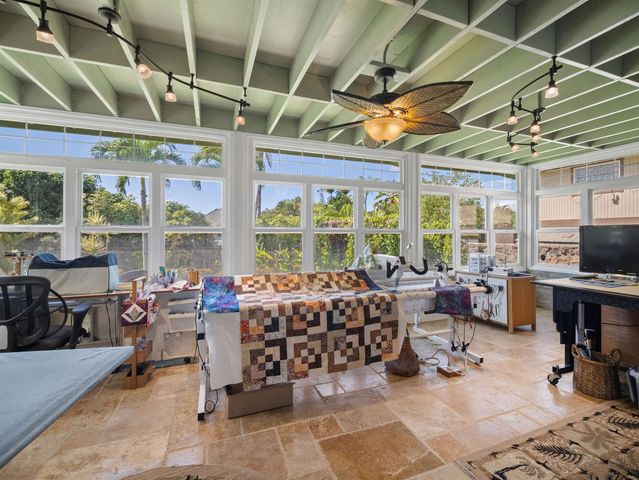 2858 Puu Hoolai St, Kihei, HI 96753