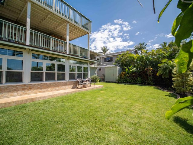 2858 Puu Hoolai St, Kihei, HI 96753