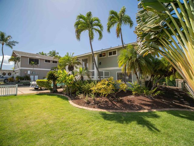 2858 Puu Hoolai St, Kihei, HI 96753