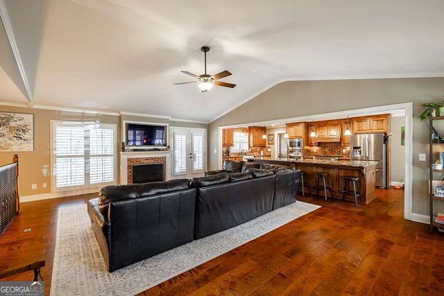 275 Davis Estates Road, Athens, GA 30606