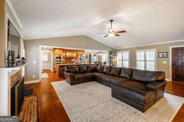 275 Davis Estates Road, Athens, GA 30606