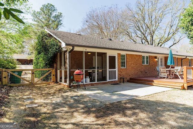 275 Davis Estates Road, Athens, GA 30606