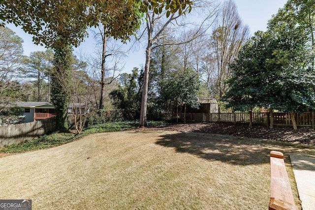 275 Davis Estates Road, Athens, GA 30606