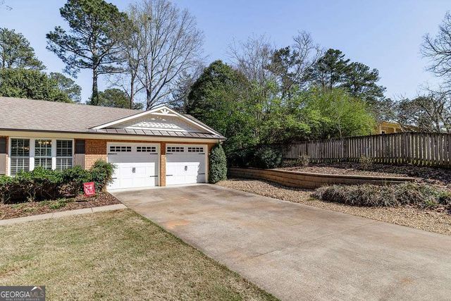 275 Davis Estates Road, Athens, GA 30606