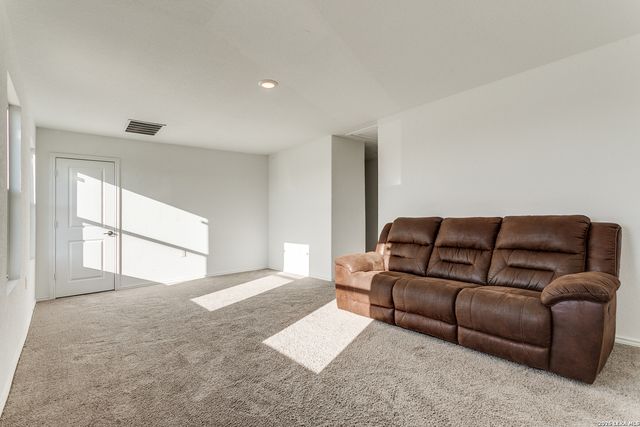 13227 Furyk, San Antonio, TX 78221