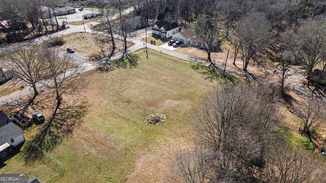 72 Hunt Street, Hiram, GA 30141