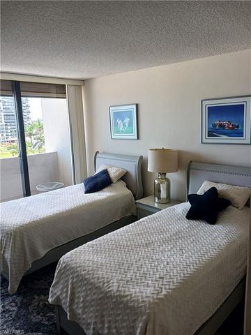 4005 Gulf Shore BLVD N # 605, Naples, FL 34103