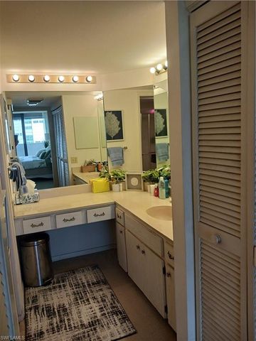 4005 Gulf Shore BLVD N # 605, Naples, FL 34103