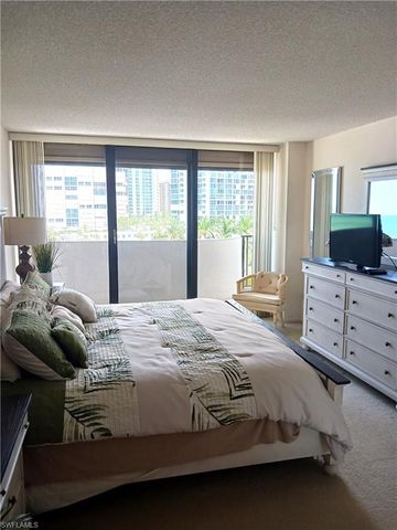 4005 Gulf Shore BLVD N # 605, Naples, FL 34103