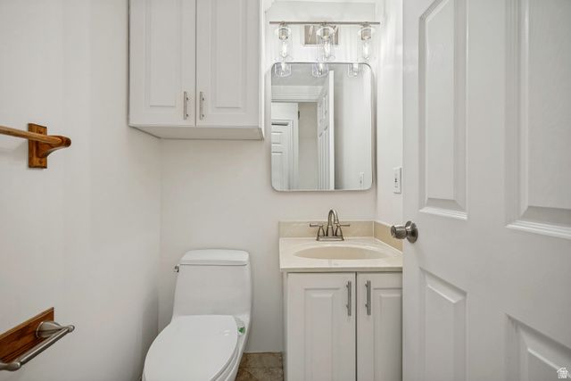 1102 E LOCH LOMOND WAY, Millcreek, UT 84117