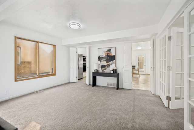 1102 E LOCH LOMOND WAY, Millcreek, UT 84117