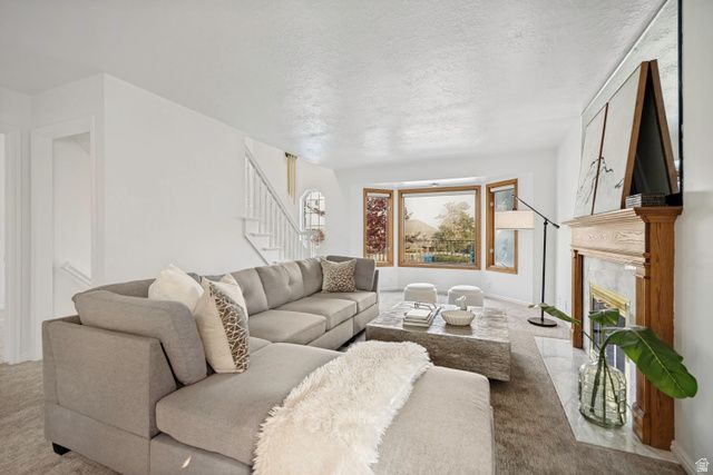 1102 E LOCH LOMOND WAY, Millcreek, UT 84117