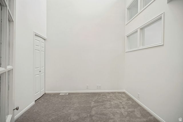 1102 E LOCH LOMOND WAY, Millcreek, UT 84117