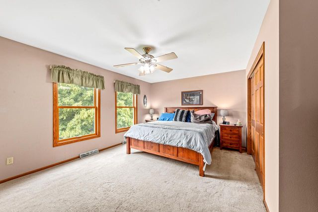 N60W24621 Rocky Hollow PASS, Sussex, WI 53089