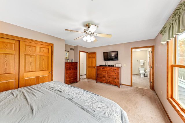 N60W24621 Rocky Hollow PASS, Sussex, WI 53089