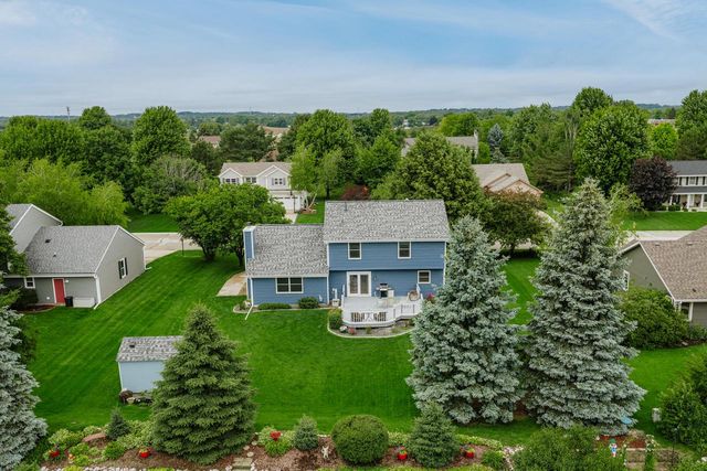 N60W24621 Rocky Hollow PASS, Sussex, WI 53089