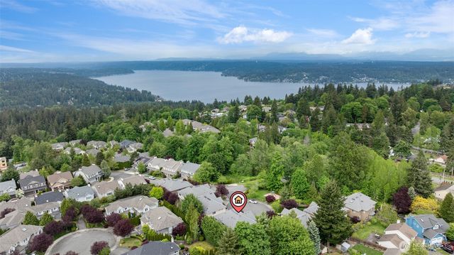 4569 162nd Lane SE, Bellevue, WA 98006