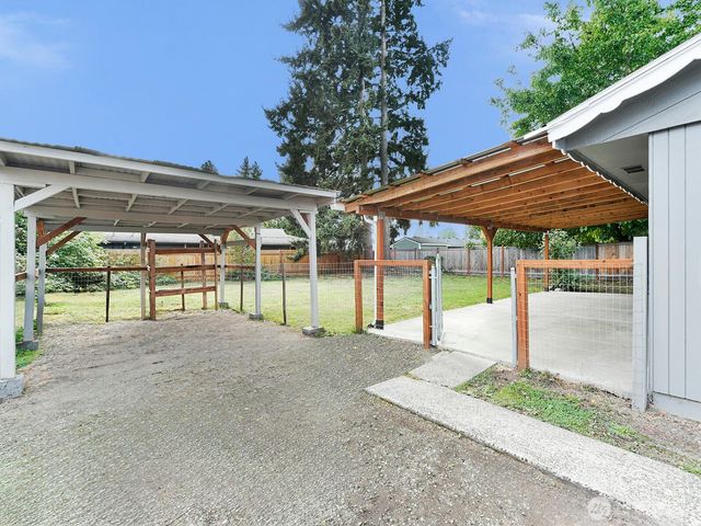 1316 7th Avenue SE, Puyallup, WA 98372