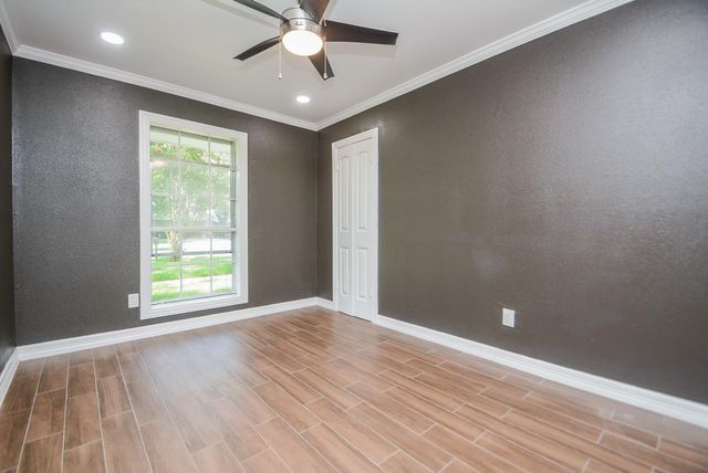 12315 Maxim Drive, Houston, TX 77065