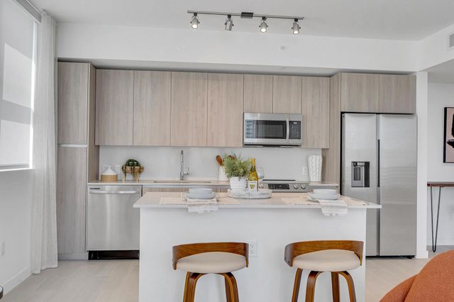 401 SW 1st Avenue 901, Fort Lauderdale, FL 33301