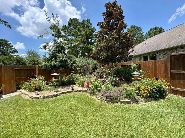 217 Southern Iris Court, Montgomery, TX 77316