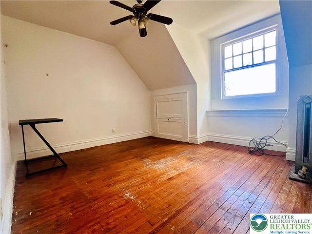 226 13th Street 3, Easton, PA 18042