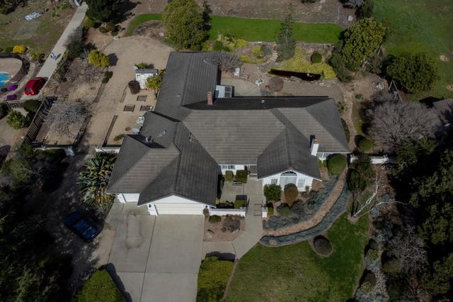 18430 Meadow Ridge Road, Prunedale, CA 93907