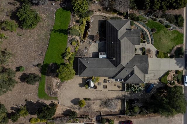 18430 Meadow Ridge Road, Prunedale, CA 93907