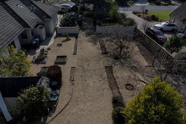 18430 Meadow Ridge Road, Prunedale, CA 93907