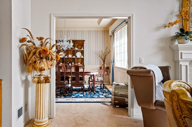 18430 Meadow Ridge Road, Prunedale, CA 93907