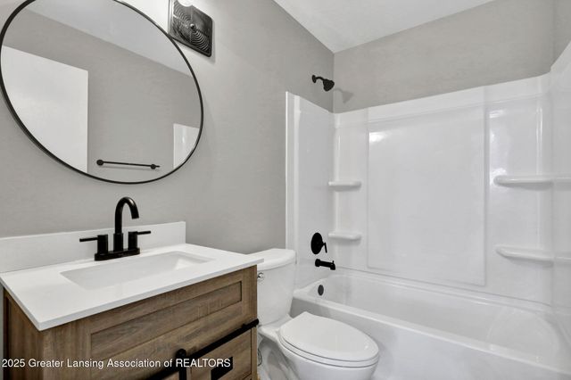 1043 Kimberly Drive, 11, Lansing, MI 48912