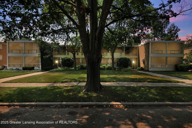 1043 Kimberly Drive, 11, Lansing, MI 48912