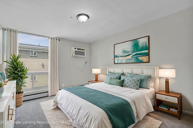 1043 Kimberly Drive, 11, Lansing, MI 48912