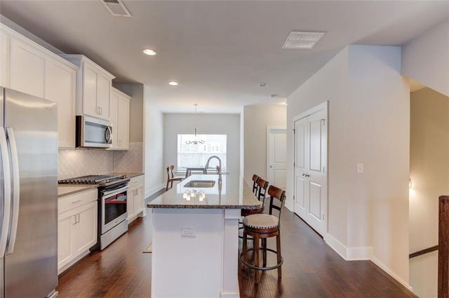 3791 Oxford Circle, Atlanta, GA 30340