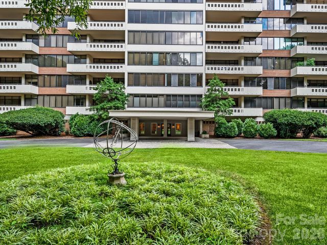 2633 Richardson Drive 8B, Charlotte, NC 28211