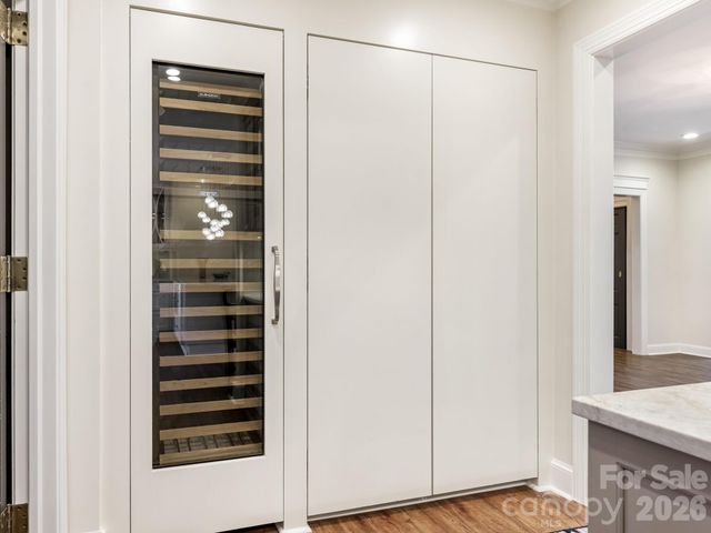 2633 Richardson Drive 8B, Charlotte, NC 28211